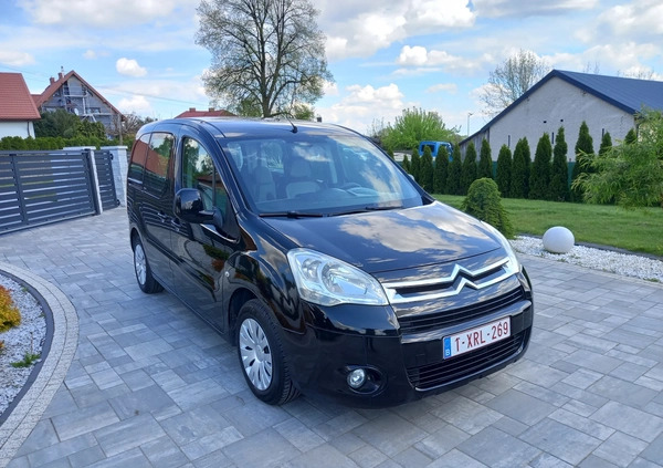 Citroen Berlingo cena 16900 przebieg: 221000, rok produkcji 2009 z Chorzele małe 191